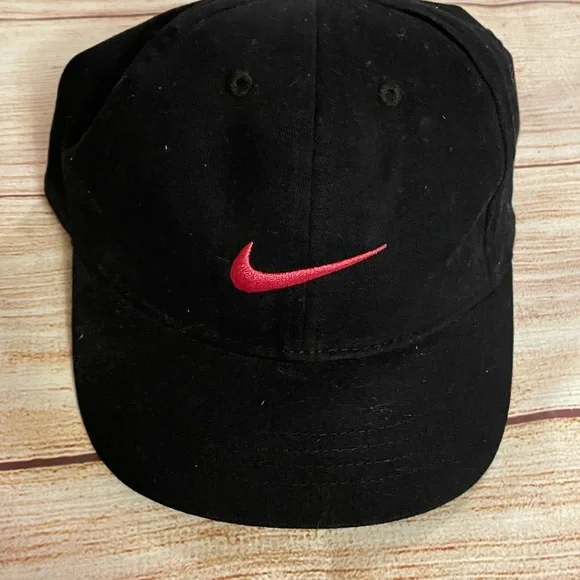 Nike Accessories New Nike Hat Poshmark